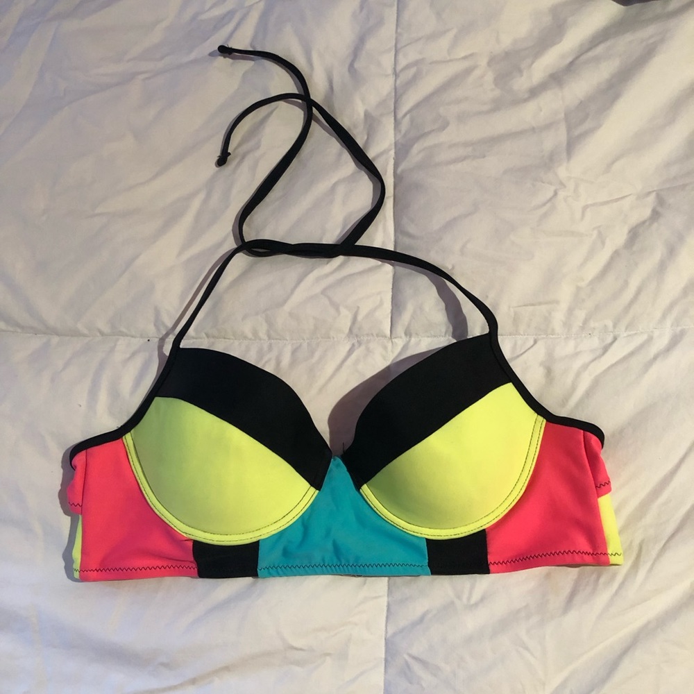 Color block bustier bikini top